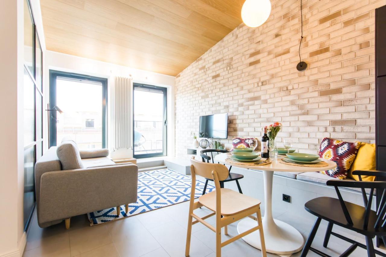 Central Balcony Apartment - Window On Cracow 크라쿠프 외부 사진
